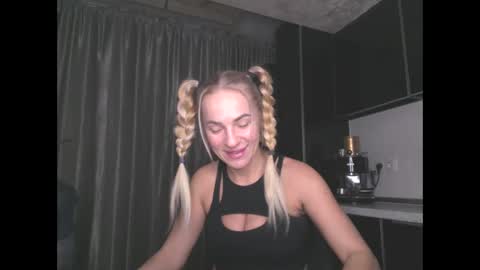 marianna1977 online show from February 1, 7:23 pm