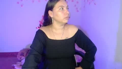 Mariana online show from December 5, 6:35 am