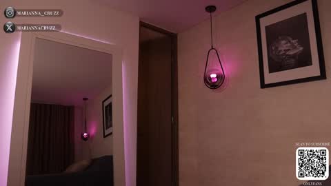 MARIANA  online show from November 10, 11:55 pm