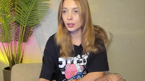 Snapshot of maribett chatting on October 22, 2:33 pm Masha online show from October 22, 2:33 pm