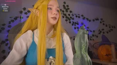 Mariel Gold online show from October 23, 11:38 am