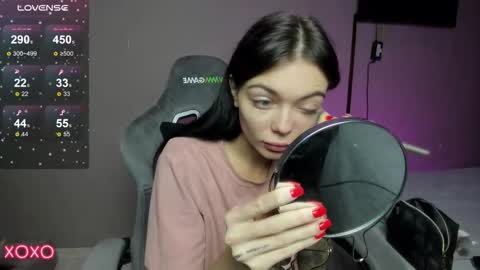 Maria  online show from November 18, 12:50 pm