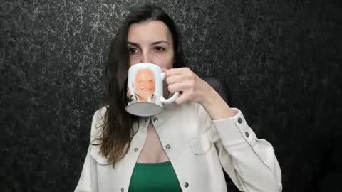 marielleanker online show from September 22, 9:08 am