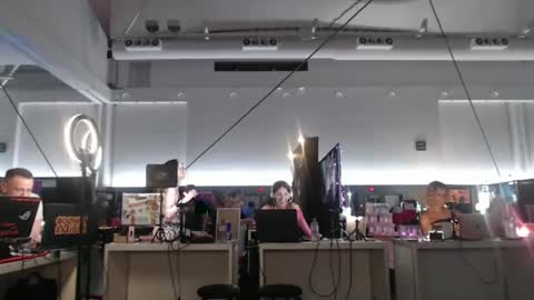 marigoldrue online show from February 1, 2:58 am