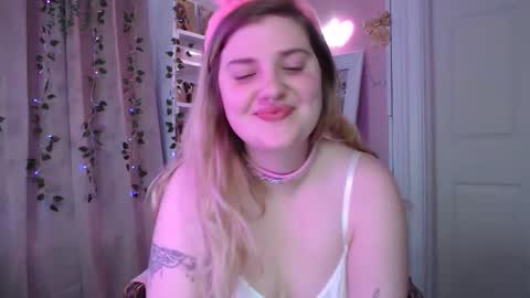 marigoldrue online show from April 6, 2:00 am