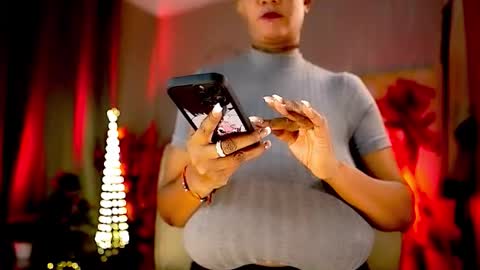 Nikita - Scroll down and read my bio please. New Pictures in Bio online show from September 18, 7:07 am