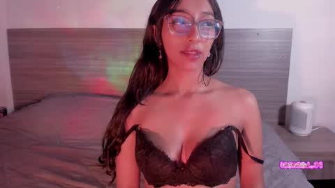 Luna Dulk online show from February 9, 11:47 am