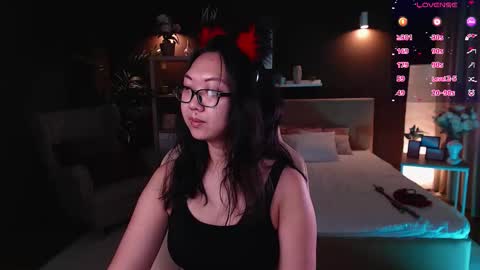 Snapshot of marine_vact chatting on October 15, 2:30 pm Marine  online show from October 15, 2:30 pm