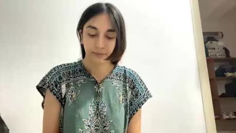 Amelia online show from July 15, 8:30 am