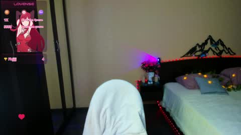 marry_evans_ online show from April 17, 1:51 am