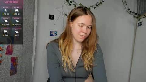 marryjanes online show from March 11, 6:21 pm