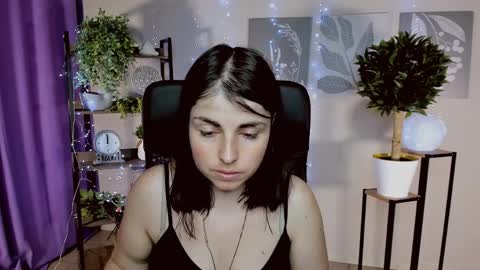 martaedams online show from March 30, 6:13 am