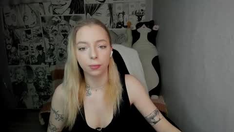 Martha Cameron online show from February 3, 9:07 pm