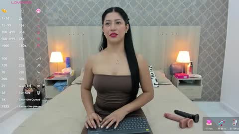 Martina online show from November 7, 11:49 am