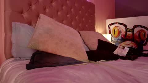 Snapshot of martina_haley chatting on December 24, 5:55 pm Martina online show from December 24, 5:55 pm