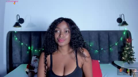 Laura online show from November 20, 9:49 pm