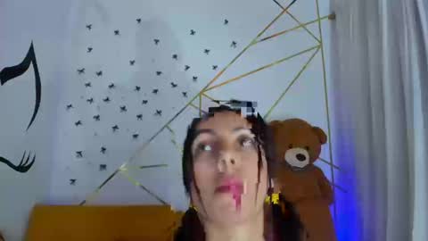 ...  ... online show from September 19, 11:04 pm