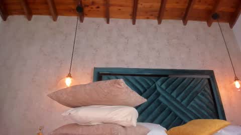 Martina online show from December 19, 8:45 pm