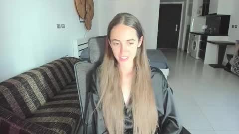 Mary Jane online show from December 22, 10:18 am