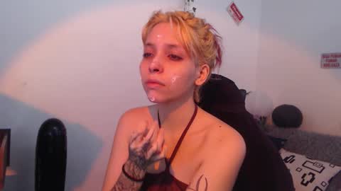                      100   online show from November 29, 1:26 pm