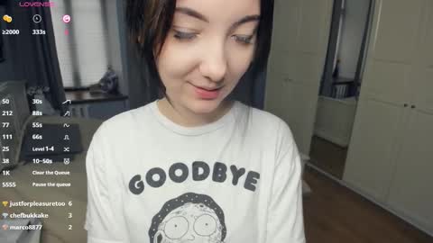 Mary online show from December 21, 9:46 am