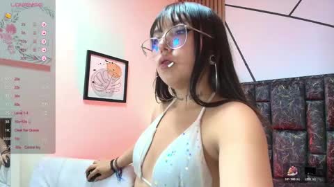 mary_luckaysha online show from February 9, 6:32 pm