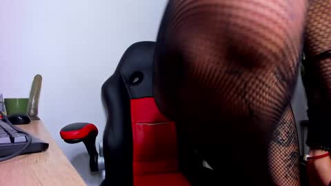 mary_magic online show from February 3, 4:14 am