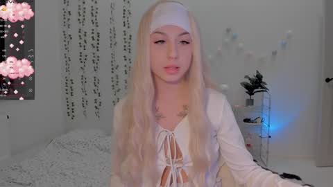 Snapshot of mary_tim chatting on January 23, 1:35 pm Maryana online show from January 23, 1:35 pm