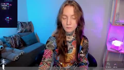 Mary GTM3Mon Wed Thu Sat Sun 0400 am-1030pm online show from December 3, 2:03 am