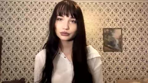 Sofia online show from February 18, 2:16 pm