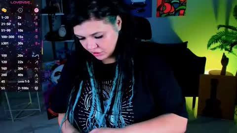 Mary online show from November 19, 2:55 am