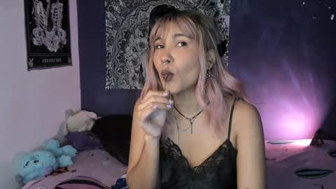 maria online show from December 4, 9:40 am