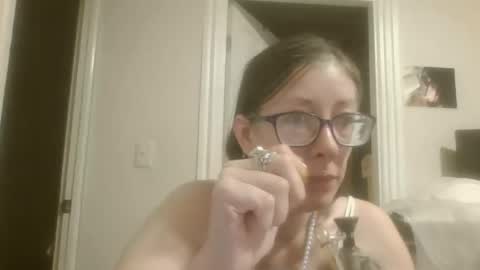 maryjaneflowers online show from April 5, 9:30 am