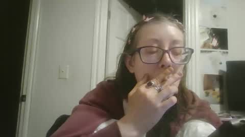 maryjaneflowers online show from April 16, 4:46 am