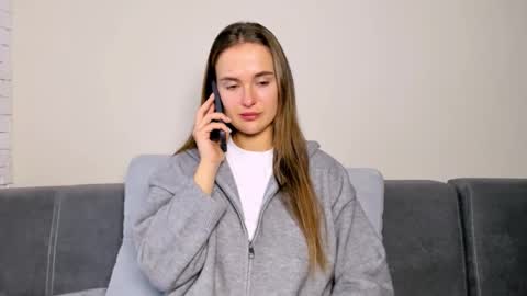 Mari online show from December 15, 7:13 am