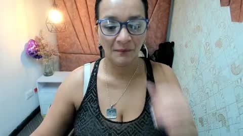 Marylin online show from November 26, 7:37 pm