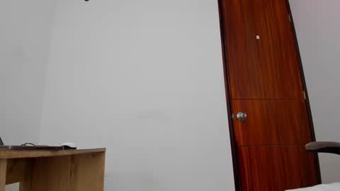 3 online show from September 19, 1:54 pm