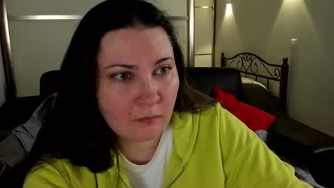 Mary online show from March 7, 5:38 pm