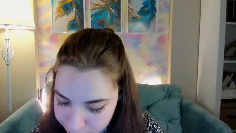 Mary online show from March 8, 1:04 pm