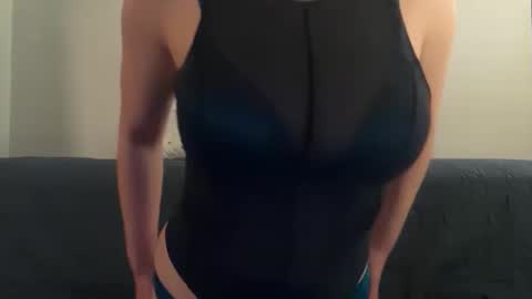 maskedflirt3 online show from April 19, 5:07 am