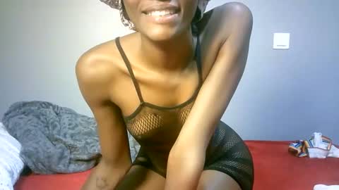 maskgang001 online show from September 21, 1:10 pm