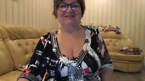 Cat online show from May 30, 8:05 pm