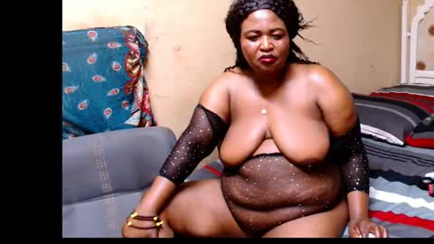 maturenesh online show from February 6, 7:12 am