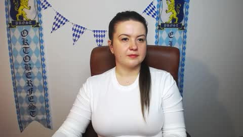 MavkaCute online show from September 24, 7:02 pm