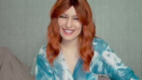 Snapshot of maxin_xx_x chatting on February 1, 6:19 pm Max online show from February 1, 6:19 pm