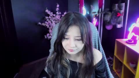 may_lings online show from May 21, 11:08 am