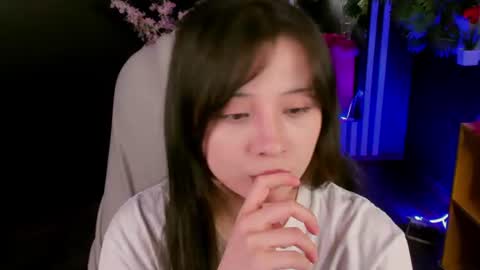 may_lings online show from July 16, 11:26 am