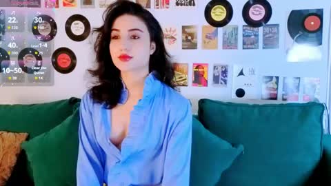 Maya online show from May 29, 2:48 pm