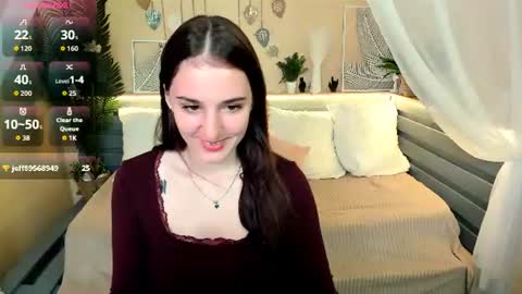 maya_winters online show from July 14, 10:32 am