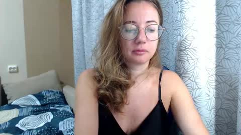 Maya online show from November 7, 3:34 am